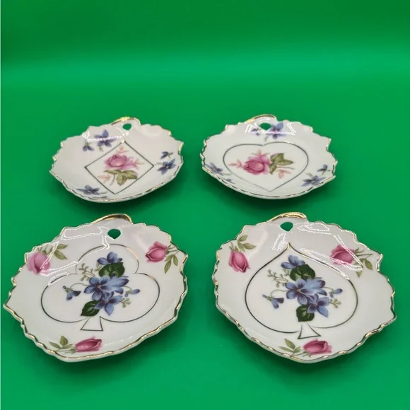 Lefton Hand Painted Porcelain Bridge Playing Card Suit Snack Dishes Set Of 4 792 - Picture 2 of 9
